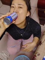 【分享曝光亲妈】家里淫荡黑屄骚妈2