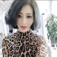 日大眼睛骚逼！人瘦逼大！1