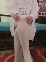 13 穿着护士服给姐夫采(踩)精 没想到被姐夫内射 差点把我干死1