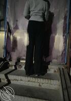 19 和表妹回家,和表妹在屋里干坏事结果她妈妈打来电话了。。。2