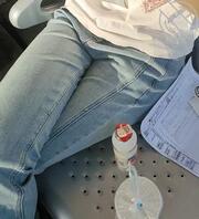 我作为父亲,对着准大一的女儿发情,想把女儿推倒。1