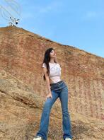 姐姐丘敏怡在珠海做老师，穿哪套去上课会吸引眼球2