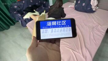 【真是乱伦】穿舅妈丝袜操丝袜舅妈好变态啊  丝袜之间的碰撞变态外甥穿丝