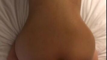 :13[原创]纽约高颜值学妹露脸