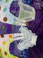 【邻居系列】深夜偷走一楼女邻居晾在外面的性感内裤打胶后再放回去(二 )2