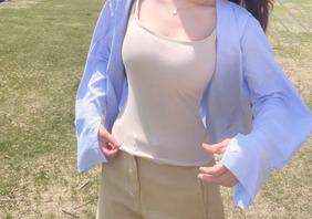 都没有爸爸找欣欣聊天，欣欣好无聊，下面湿湿哒，聊得来可以给爸爸看下面喔0