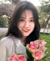 江西科技学院女大学生【郭亦瑶】在废弃教学楼给拍摄大尺度写真，实在忍不住了，就当场野战后入0