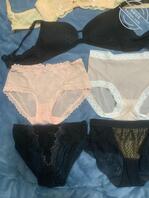 偷拍骚妻最近的原味，同时买了一个闺蜜同款的奶罩0