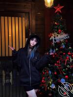 有偿改造反差女同学张辰熙1