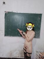 生理课老师授课好认真啊1