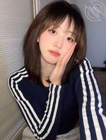 更新表姐～我可以趁表姐睡着偷拍她的小穴0