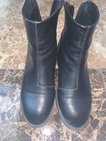 扫楼偷拍少妇靴子（9）0