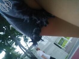 偷拍真爽，路人蜜桃臀0