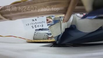 [原创视频]东莞塘厦苗条的白虎小妹/射她肚皮上