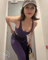 大家帮我看看我妈是做什么工作的？0