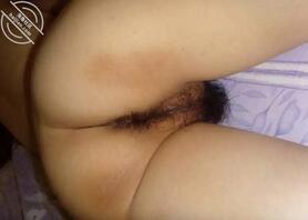 老妈被大鸡吧顶到子宫口射精1