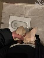 学生宿舍楼扫楼，好多妹妹的内裤挂外面，大神们喜欢吗0