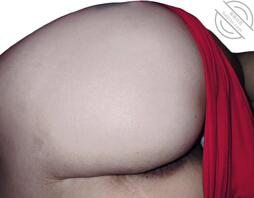 关于那天偷偷摸摸摸了丈母娘大屁股，射了  (三)0