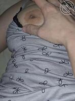 睡不醒的嫂子 1 原创首发   我哥出去打牌 我趁机爬上嫂子的床 1