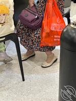 老阿姨妇女的丝袜脚，有喜欢的吗0