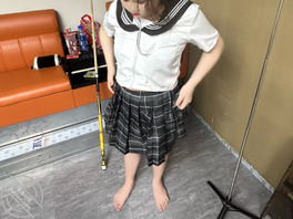 庆祝妹妹台球馆野战成功还帮我拍舔逼视频2