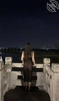 人妻少妇户外公园刺激露出0