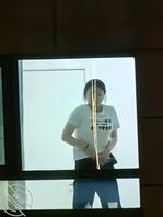 京唐港偷拍对面楼高中小美女换衣服