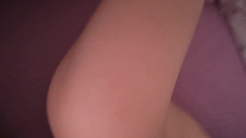 最喜欢宝贝的大屁股，脱掉内裤亲一口Chengdu