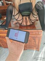 堕落嫂子19. 穿着情趣内衣去上班是一种什么体验？1