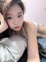 一脸清纯的反差样骚货2