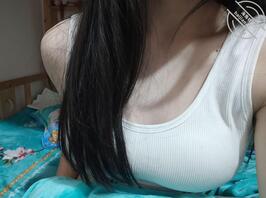 女儿最近自拍照2