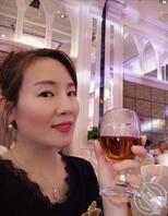 我妈妈冲凉经常叫我送内裤衣服1