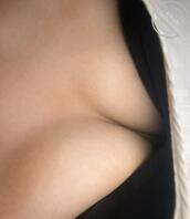 一个梦，梦里有女儿有妈妈有炮友，还有我