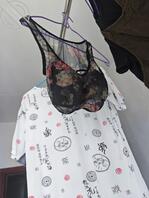 打胶扫楼，内衣都不挂楼道了0