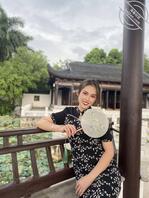 学历很高的女友 小骚货一个