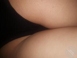 (29)我在客厅玩手机听到了姐姐的娇喘声……0