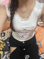 老姐把她闺蜜介绍给我了,我开玩笑说三人行2