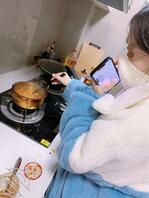 13 受不了我妹了,新手机有那么好玩嘛2