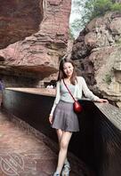 同样算半体制内，社区工作者，已婚人妻少妇，骚的一批。1