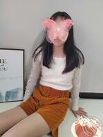 成年女儿，十九岁的搬运，柠檬妹妹，图片正常穿搭，可爱大气。2