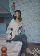 想攻略小姨子，但犹豫不决，冒死偷拍0