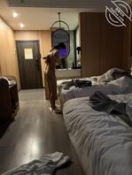 侄女高三了，周末带她去酒店开钟点房0