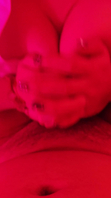 大奶少妇给我乳交，乳压强烈