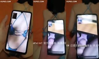 &ldquo;看得我好想把她吊起来操啊&rdquo;边和炮友视频边打视频给单男撸管，对白淫荡