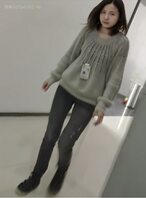 厕拍外表清纯女同事