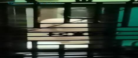 邻居83