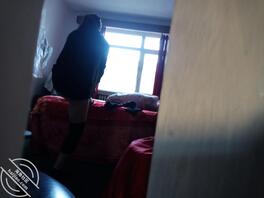 借口看我妈,凑巧拍到换衣服。(三)1