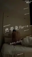 考研女生在大学里偷偷约炮的紧张画面太犯规了，黑长直头发柔顺披在肩头，高颜值精致五官配上翻白眼娇媚的娇羞表情，私下里那股又乖又带电的反差劲儿让人血脉贲张，酒店里她优雅地脱掉校服露出诱人曲线，榨精止癖级别的视觉刺激直接把压力全榨干0