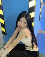 绿帽无敌母狗，接投稿故事➕照片，可接p2