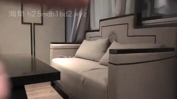 致敬大神，偷拍网约学生妹，真刺激